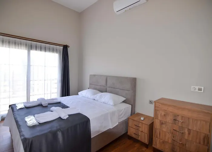 Hotel de apartamente Mykonut Erna 4*