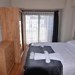 Mykonut Erna Apartahotel