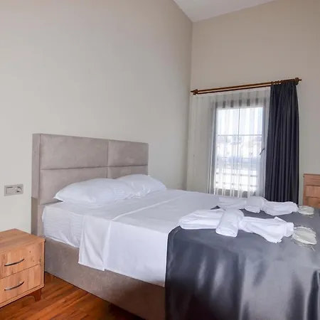 Apart-hotel Mykonut Erna
