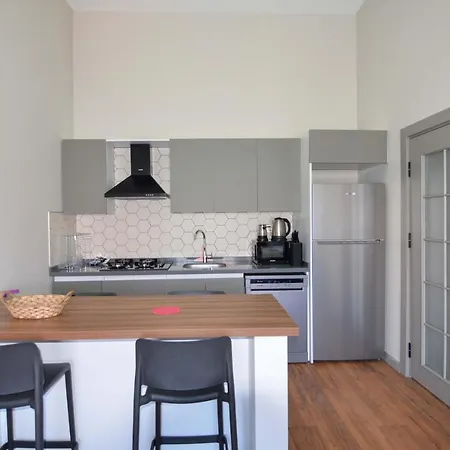 Mykonut Erna Aparthotel