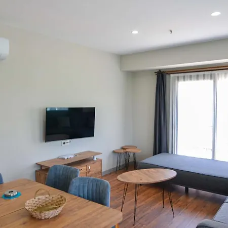 Apart Otel Mykonut Erna 4*