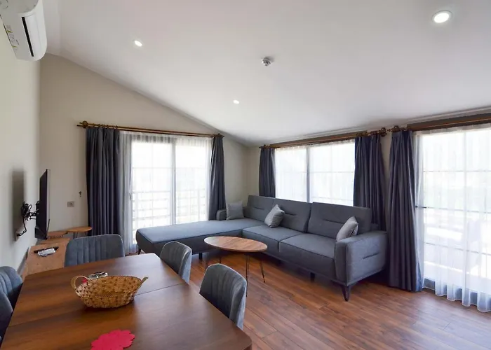 Apartmanhotel Mykonut Erna 4*