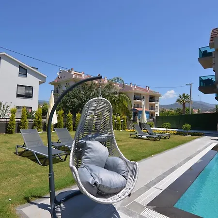 Apartmanhotel Mykonut Erna 4*