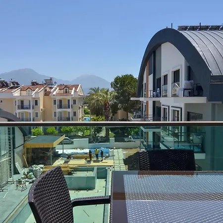 Mykonut Erna Apartmanhotel